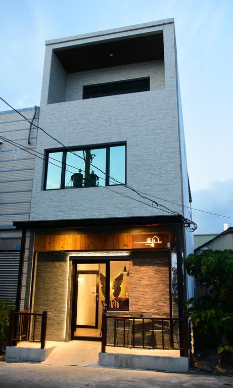 Апартаменты Living House Хенгчун Экстерьер фото